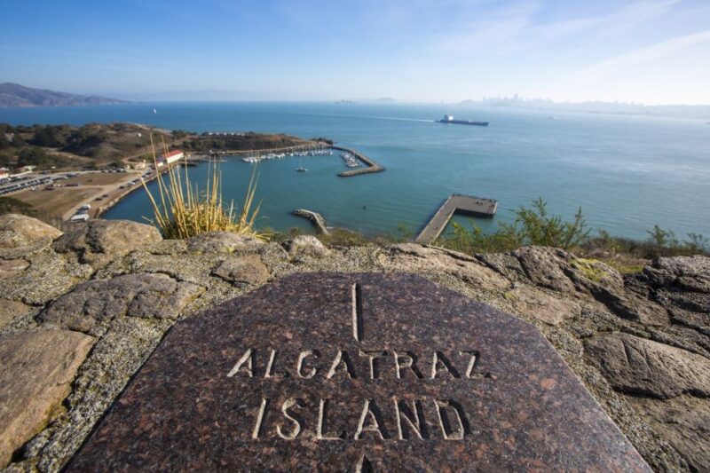 San Francisco: Electric Bike Rental and Alcatraz Ticket - Redeeming Vouchers