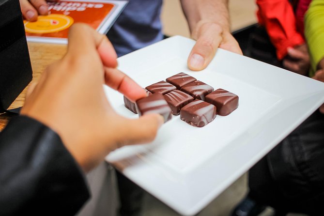 San Francisco Food Tour: Ferry Building and Ferry Plaza Farmers Market - Minimum Participants