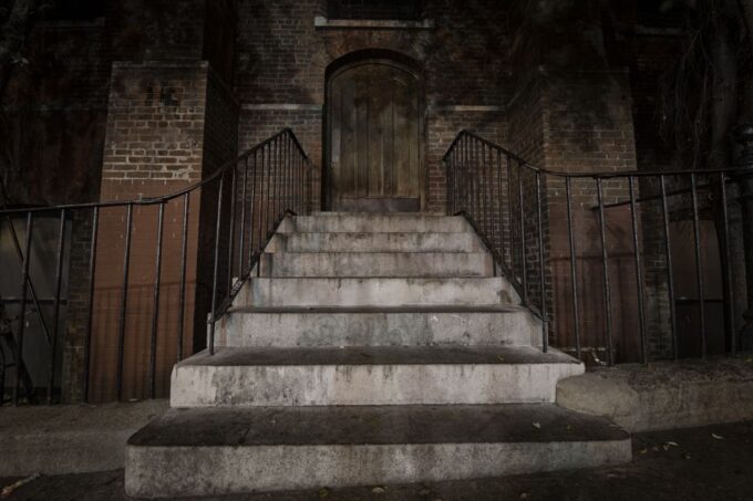 San Francisco: Ghosts, Boos and Booze Haunted Pub Crawl - Frequently Asked Questions
