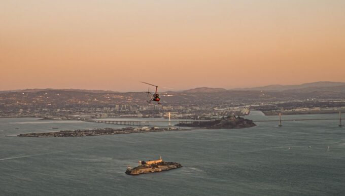 San Francisco: Golden Gate Helicopter Adventure - Duration and Cancellation Policy