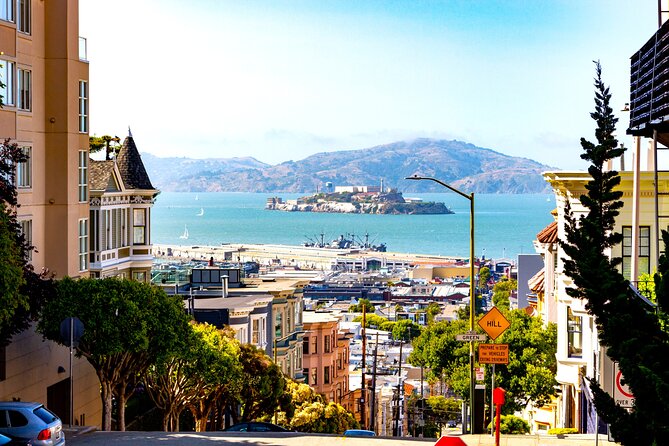 San Francisco Local Fashion Shopping Tour With a Stylist - Booking Information