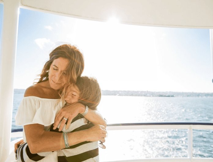 San Francisco: Mothers Day Brunch or Dinner Bay Cruise - Captivating San Francisco Skyline Views