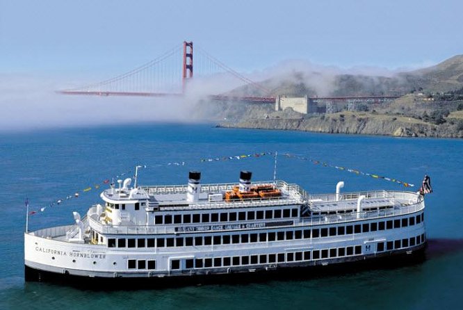 San Francisco Mothers Day Premier Dinner Cruise - Entertainment Options