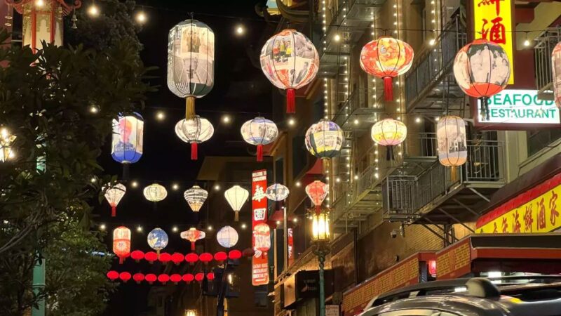 San Francisco: Secret Food Tour of North Beach and Chinatown - Group Size and Language