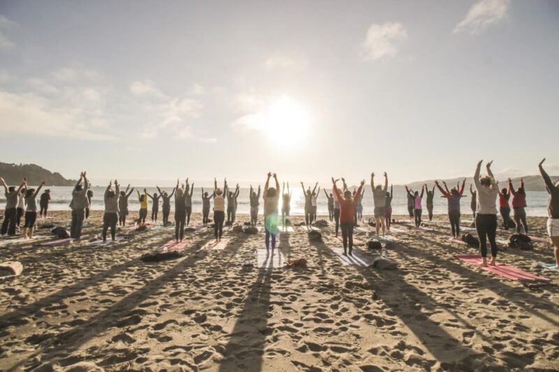 San Francisco: Silent Disco Yoga at Baker Beach - Location and Amenities