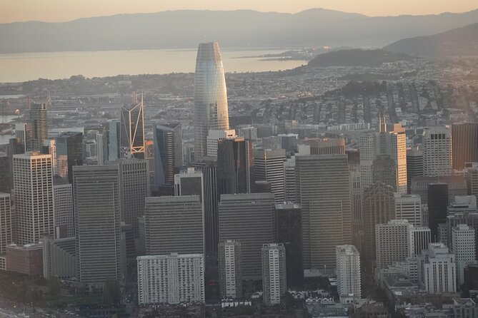 San Francisco Sunset Champagne Seaplane Tour - Champagne Celebration