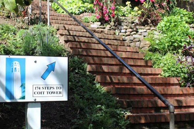 San Francisco Urban Hike: Coit Tower, Lombard Street and North Beach - Meeting Point and Accessibility