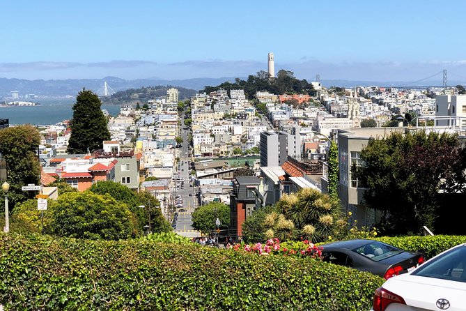San Francisco Urban Hike: Coit Tower, Lombard Street and North Beach - Group Size and Tour Duration
