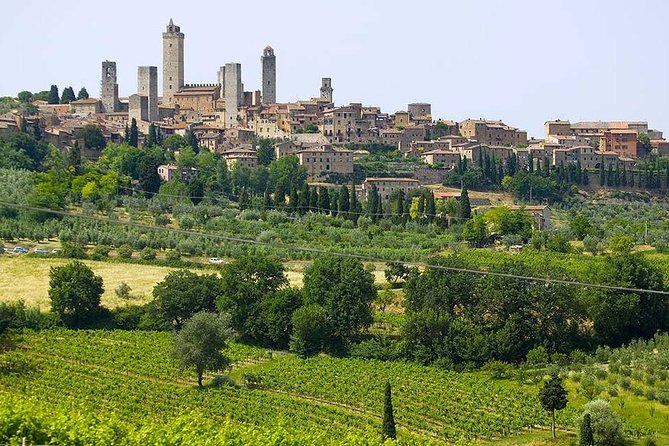 San Gimignano, Chianti, and Montalcino Day Trip From Siena - Travel Through Val Dorcia