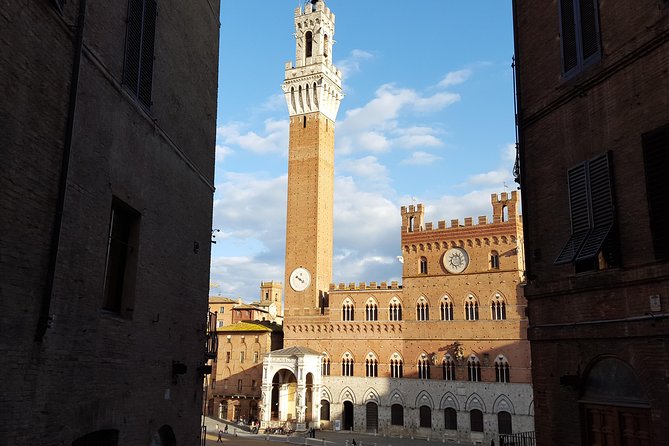 San Gimignano, Siena, Monteriggioni: Fully Escorted Tour, Lunch & Wine Tasting - Independent Exploration Time