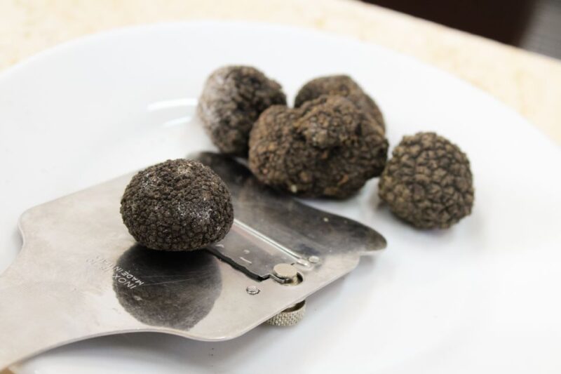 San Gimignano: Truffle Cooking Class With Wine Tasting - Culinary Exploration