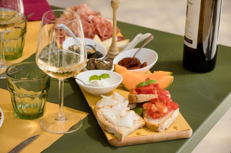San Gimignano: Winery Tour With Wine Tasting and Lunch - Frequently Asked Questions