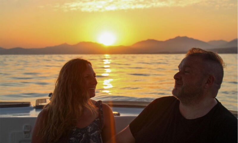 San Jose Del Cabo Sunset Cruise - Inclusions and Amenities