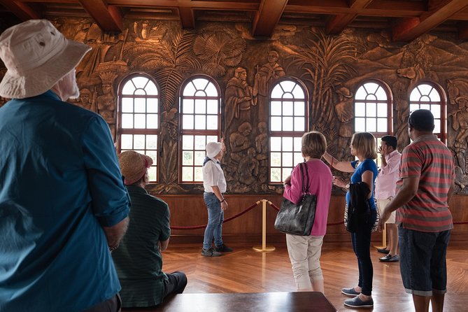 San Jose Walking and Bus City Tour - Immerse in Folkloric Music