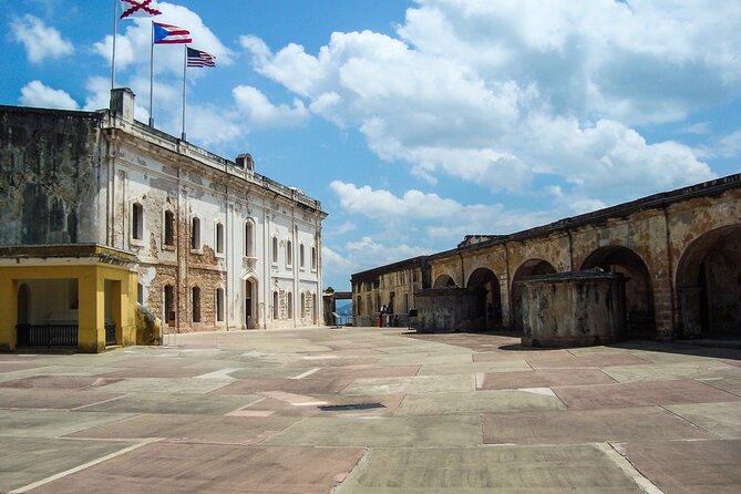 San Juan 500-Year Anniversary Tour: See the City by Land and Sea - Cruise on the Harbor
