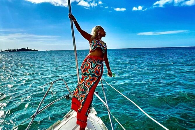 San Juan Bay Private Tour With Drinks and Tapas: 4+ People - Tour Duration and Participants