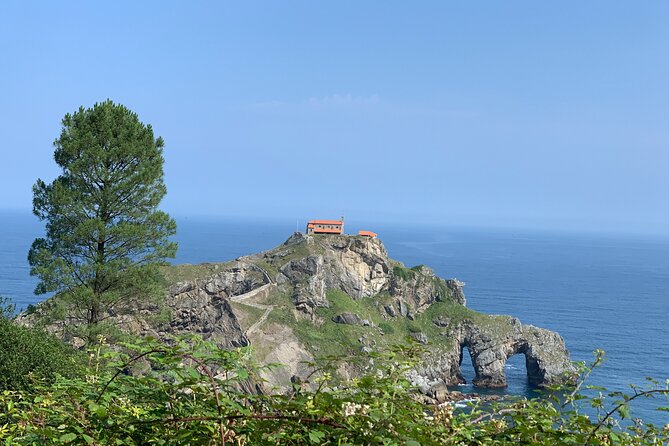 San Juan De Gaztelugatxe With Winery Visit and Lunch (From Bilbao) - Meeting and Pickup Details