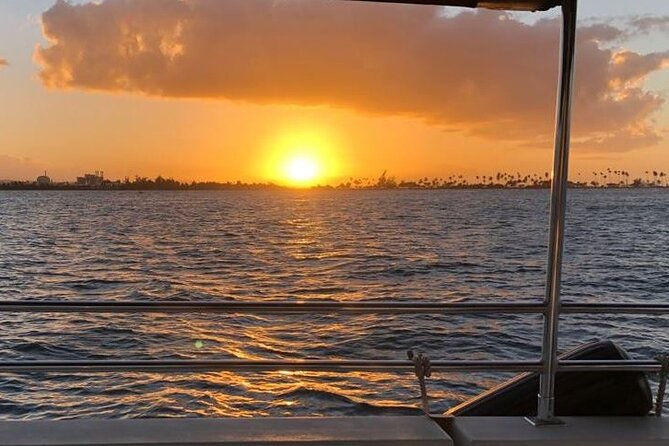 San Juan Sunset Harbor Boat Ride - Experience Expectations