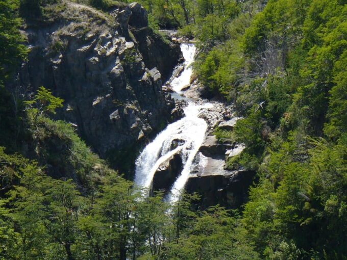 San Martín De Los Andes by 7 Lakes - Exploring the 7 Lakes
