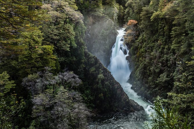 San Martin De Los Andes, Hua Hum and Chachin Terrestrial Waterfall - Half Day - Location and Activity
