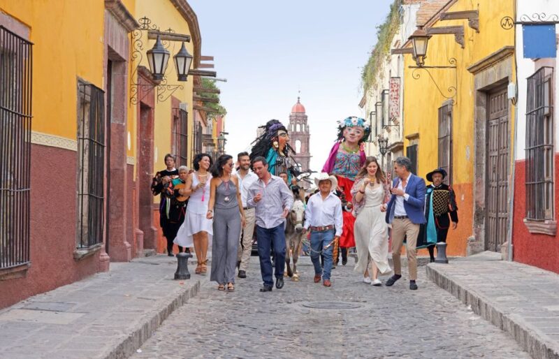 San Miguel De Allende: Downtown Walking Tour - Meeting Point and What to Bring