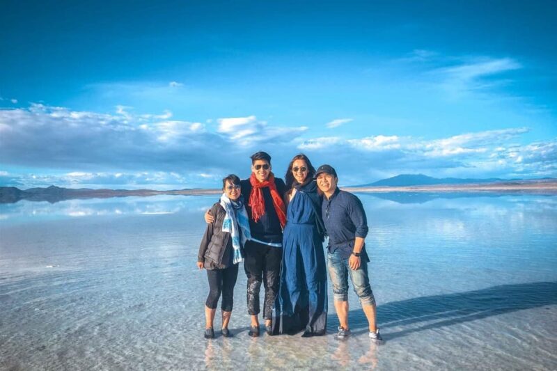 San Pedro De Atacama: 4-Day Excursion to the Uyuni Salt Flats - Migration and Volcano Viewpoint