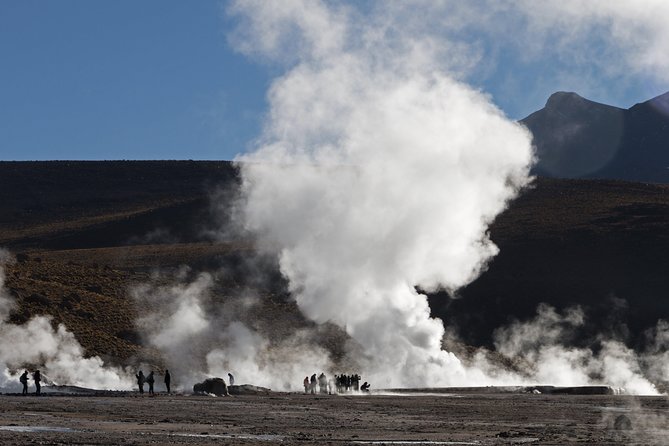San Pedro De Atacama: 4-Days Magic Desert Adventure - Geyser Del Tatio and Piedras Rojas
