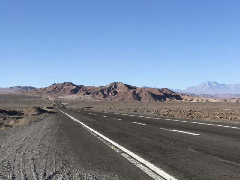 San Pedro De Atacama: Red Rocks & Altiplano Lagoons Day Trip - Chaxa Lagoon Exploration