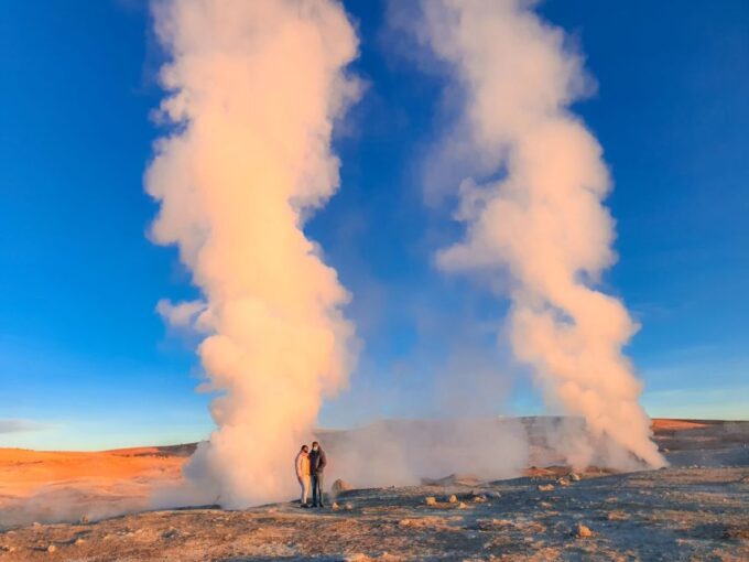 San Pedro De Atacama: Uyuni Salt Flats 4-Day Tour - Booking Details