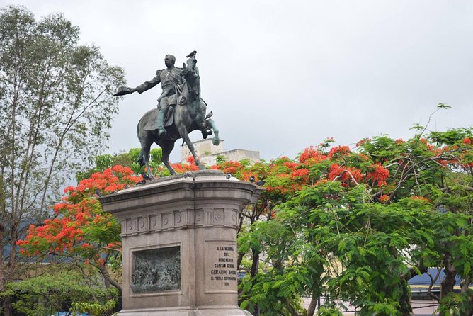 San Salvador City Tour and El Boquerón National Park Including Pupusa Tasting - Attractions and Activities