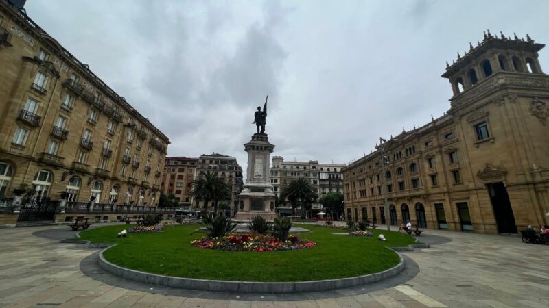 San Sebastián: a Bite Into This Basque City - Exploring Iconic Landmarks