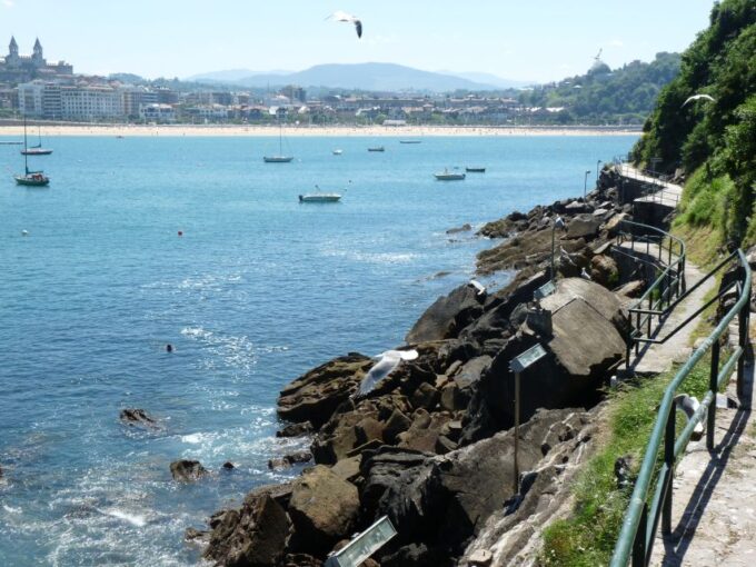 San Sebastian: Boat Tour With Stop at Santa Clara - Frequently Asked Questions