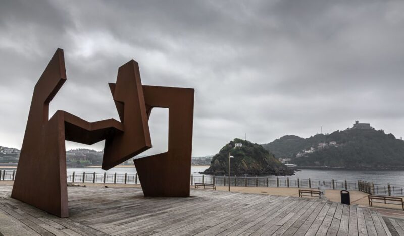 San Sebastian: Chillida Leku Museum and City Tour - Miramar Palace and Bay Views