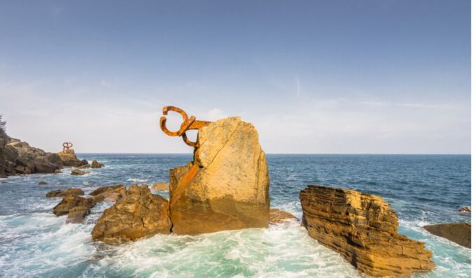 San Sebastian: Chillida Leku Museum and City Tour - Tour Requirements