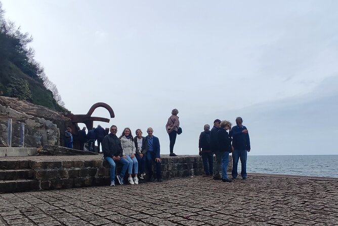 San Sebastián City Tour and Pintxos Lunch From Pamplona - Key Points