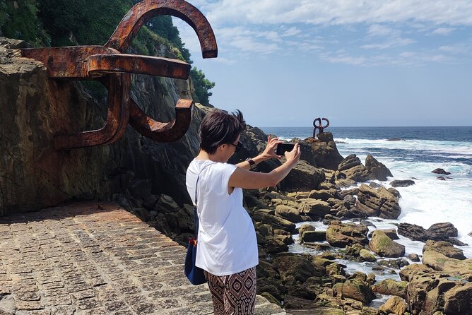 San Sebastián City Tour and Pintxos Lunch From Pamplona - Tour Reviews and Ratings