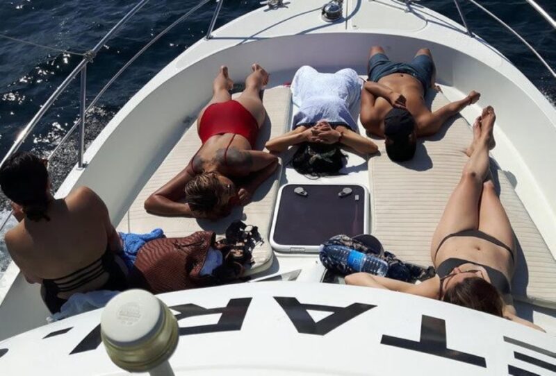 San Sebastian: Discover San Sebastians Secret Cliffs - Swim, Sunbathe, Relax
