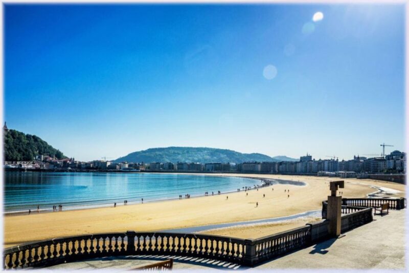 San Sebastián: Discover the City - Audio Walking Guide - Discovering Top Sights
