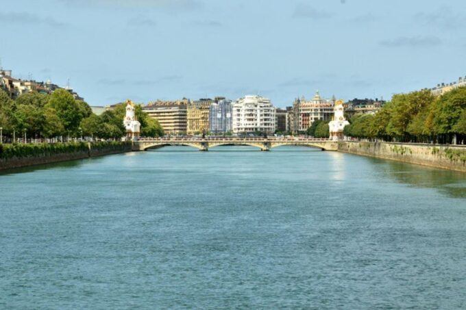 San Sebastián: Discover the City - Audio Walking Guide - Frequently Asked Questions