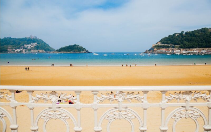 San Sebastian: Downtown Outdoor Escape Game - Experience Highlights