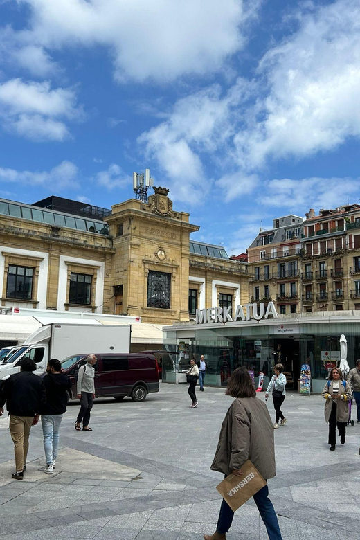 San Sebastian Gourmet Pintxos Tour - Experience Highlights