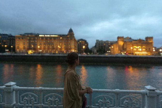 San Sebastian Highlights Private City Tour With Hotel Pick up - Booking Information and Policies
