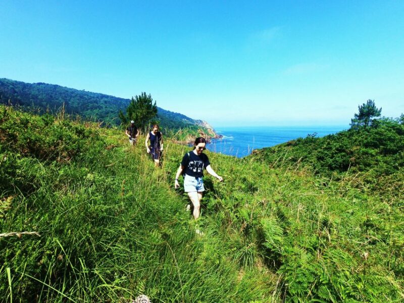 San Sebastian: Hike in the North Way of Saint James - Authentic Fishermens Tavern Brunch