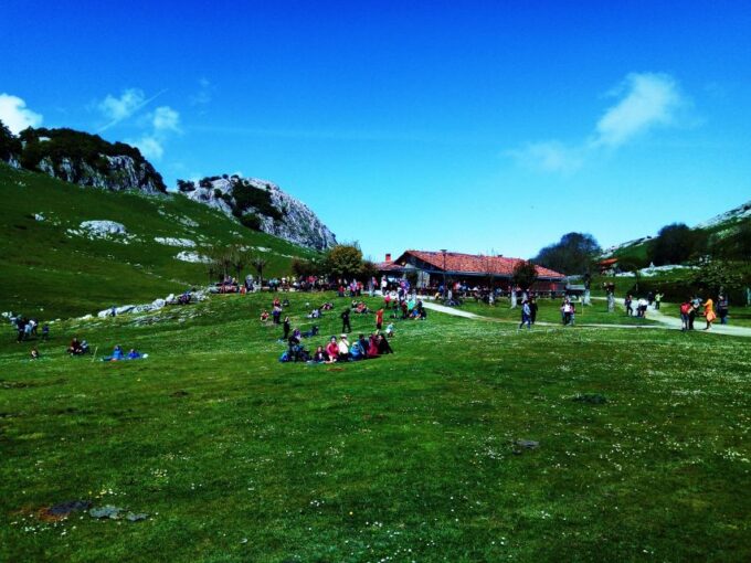 San Sebastian: Hike the Heart of the Basque Country - Inclusions: Transportation, Guide, and More