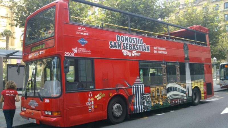 San Sebastian: Hop-On Hop-Off City Tour Bus - Tour Experience and Highlights