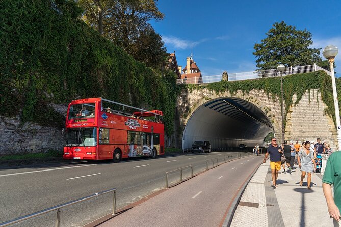 San Sebastian Hop On Hop Off Sightseeing Tour - Tour Duration and Schedule