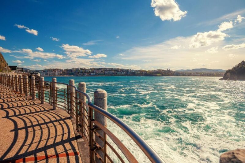 San Sebastian: Insta-Perfect Walk With a Local - Tour Details