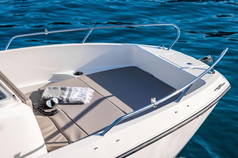 San Sebastian: License-Free Boat Rental - What to Bring
