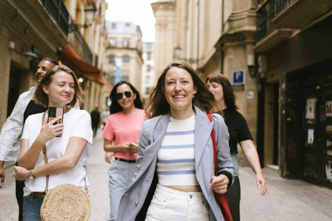 San Sebastian Like a Local: Evening Pintxos Tour - Guided Walking Tour