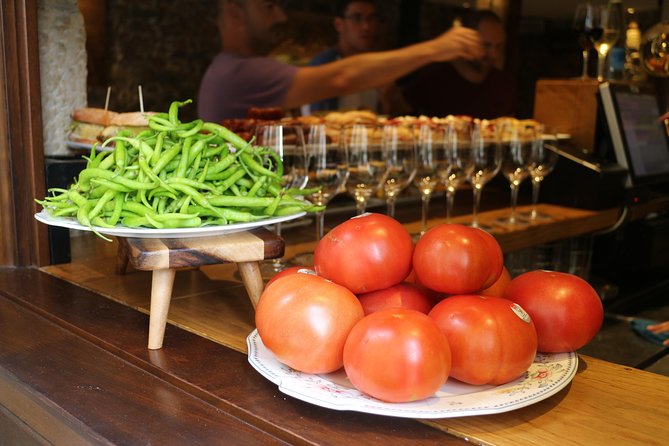 San Sebastián Market & Lunch Tour With Basque Bites - Pintxo Bar Hopping